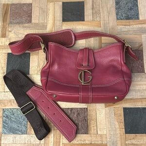Guy Laroche Leather Handbag♥️‎